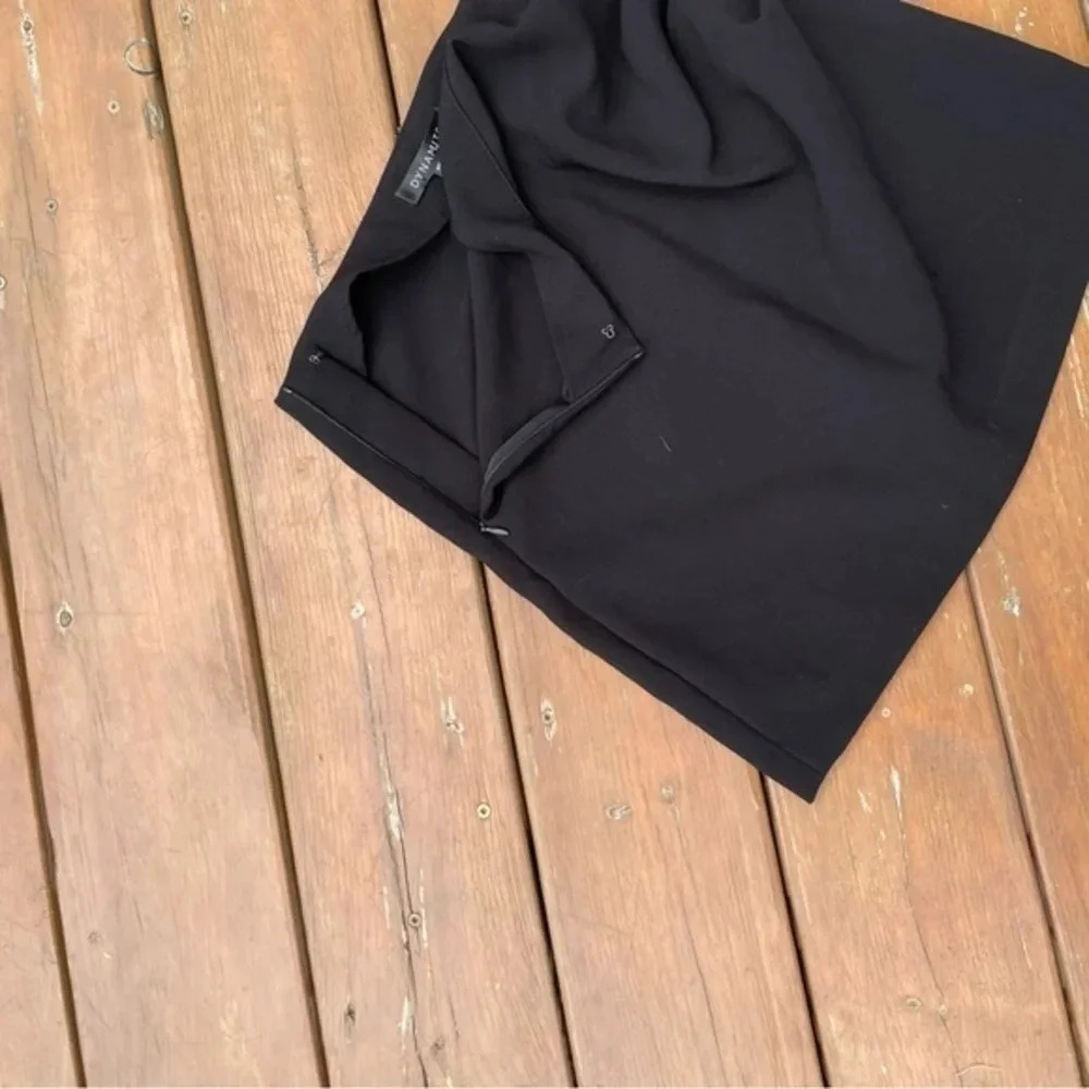 New Dynamite Front Ruched Skirt - Picture 7 of 16